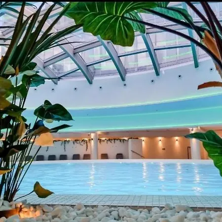 Hanza Tower Deluxe With Terrace & Pool & Jacuzzi Szczecin